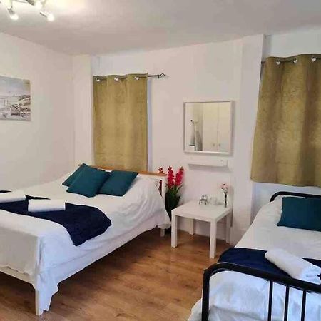 شقة Nice Flat Near Central لندن المظهر الخارجي الصورة