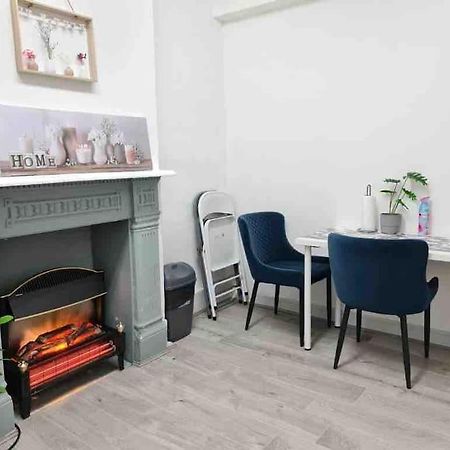 شقة Nice Flat Near Central لندن المظهر الخارجي الصورة