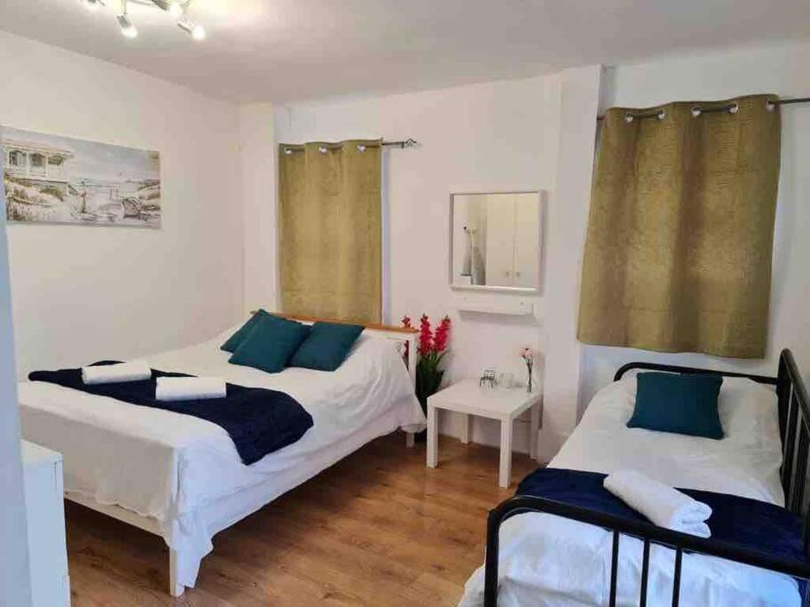 شقة Nice Flat Near Central لندن المظهر الخارجي الصورة
